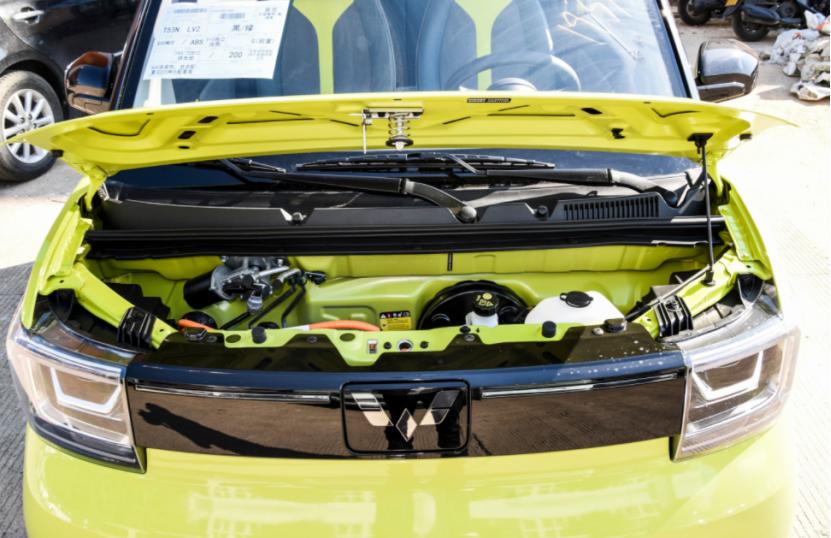 五菱宏光MINIEVGAMEBOY版推荐,五菱宏光miniev买120还是170