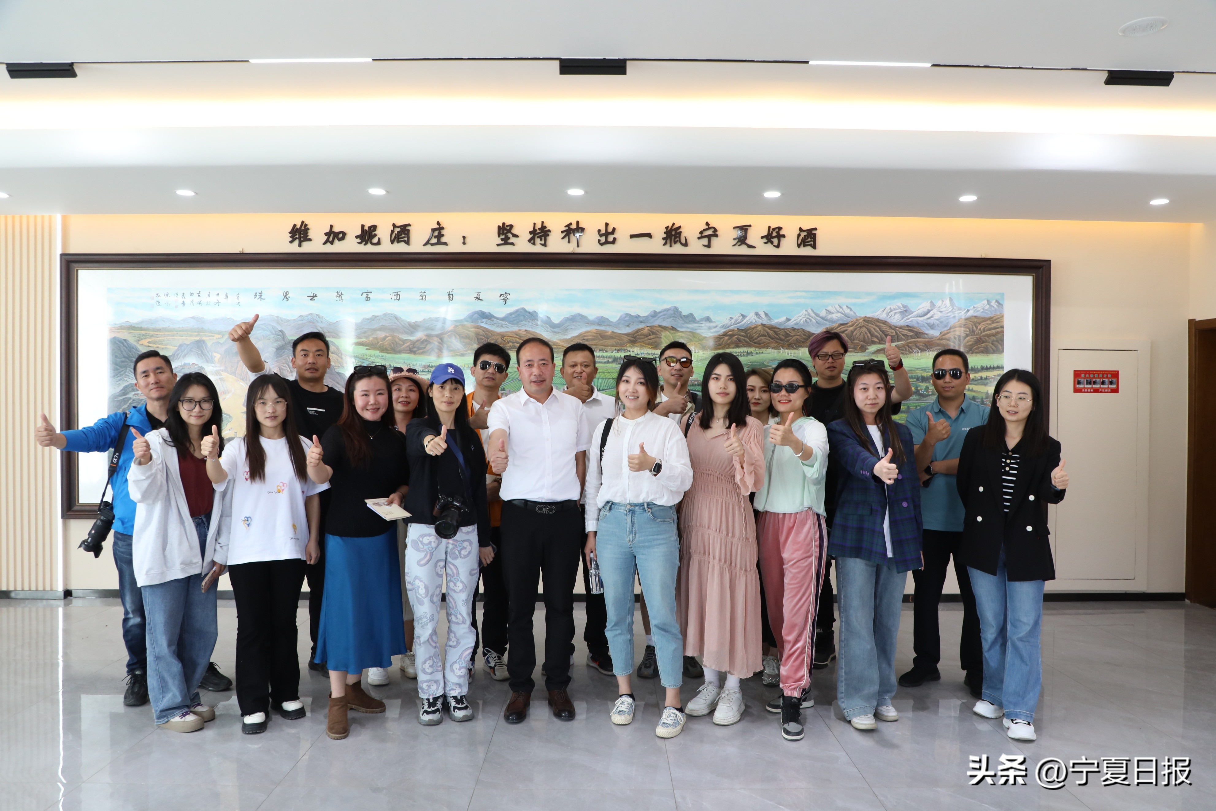 喜报！签约3000万元，宁夏青铜峡葡萄酒产区迎来近千名经销商
