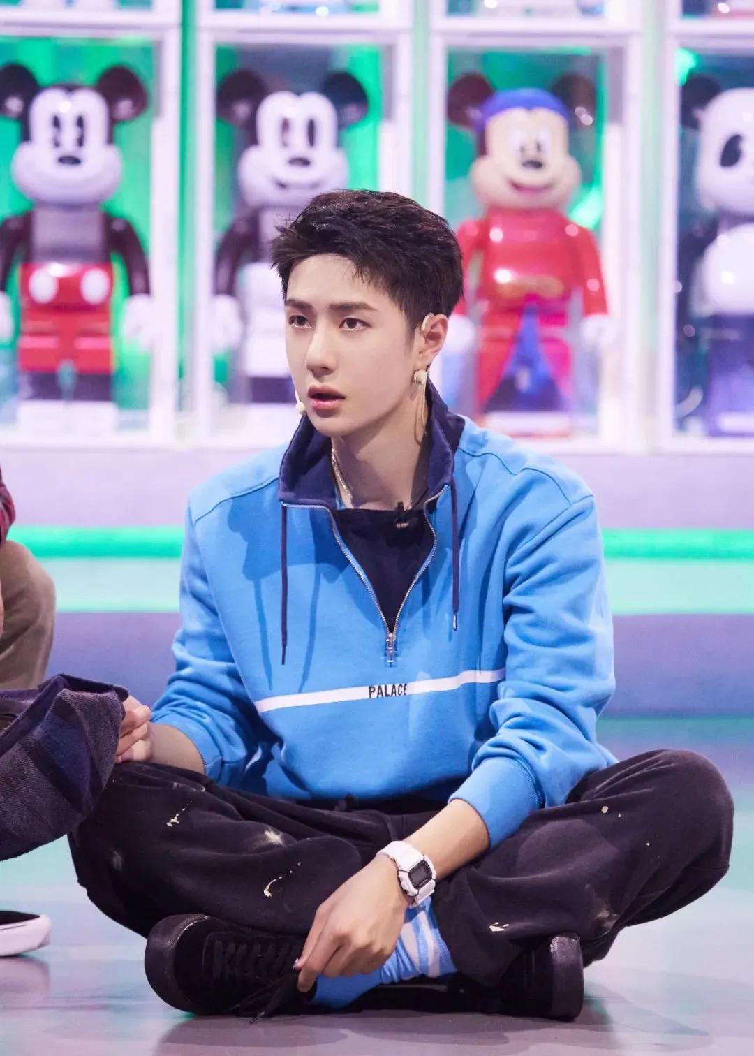 明星私下也穿zara,明星zara穿搭