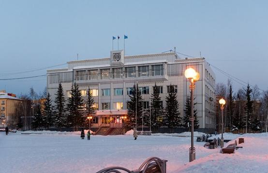 飞越俄罗斯上空,世界目前最大的钻石矿