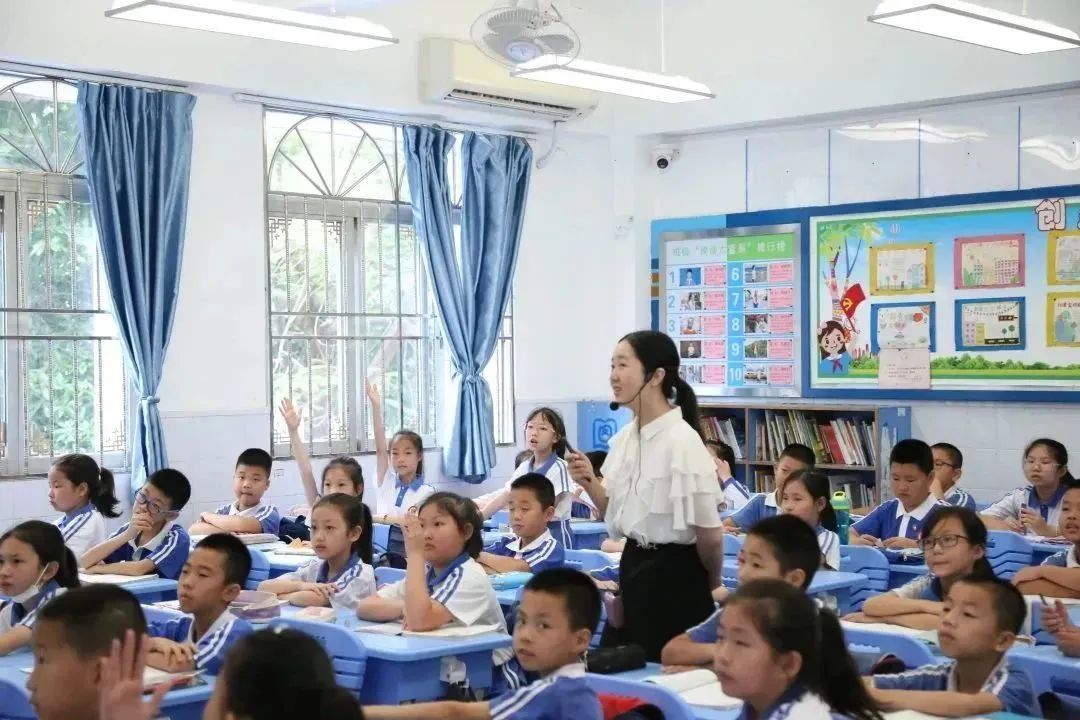 武鸣区红岭小学家长开放日,红岭实验学校上沙小学教师节表演