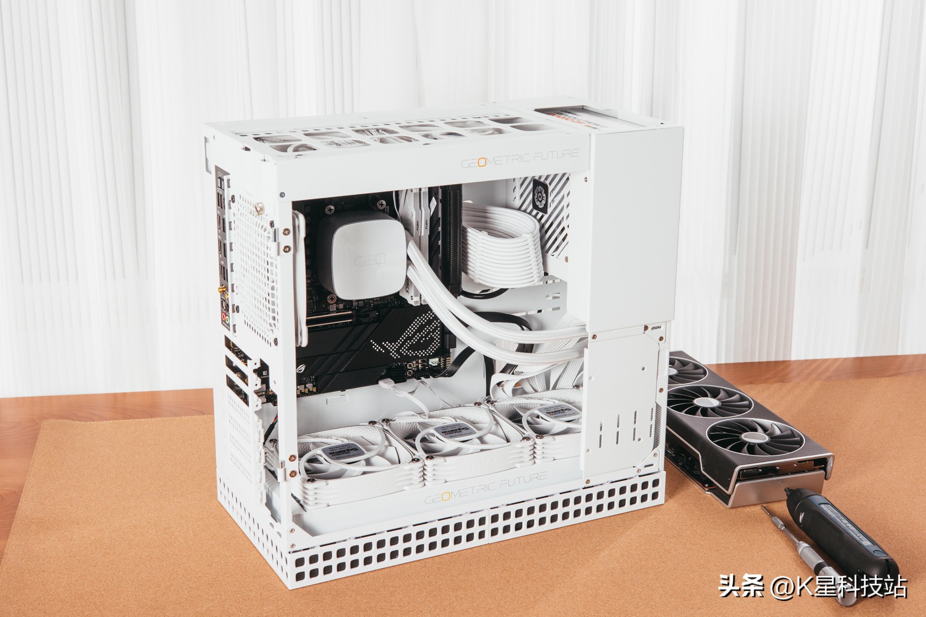 华硕x670e-egaming开箱评测,华硕x670e怎么选择