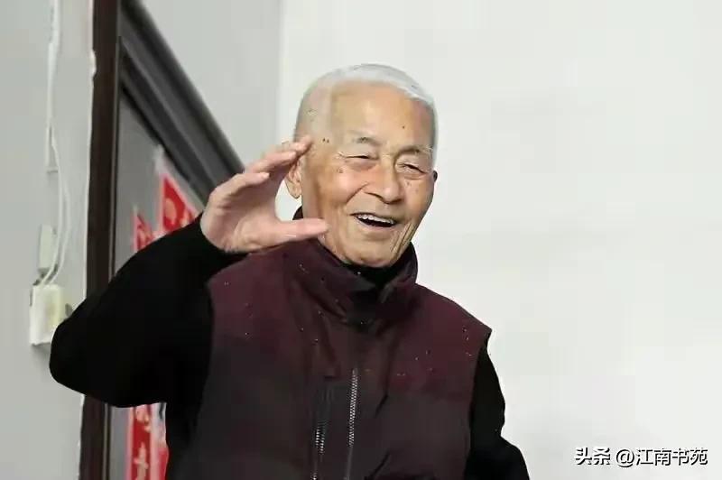 百岁老人长寿养生秘诀公开方法,清华百岁老教授养生秘诀