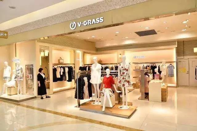 关店求生,卖停车场续命!曾干掉优衣库的韩装霸主,为何一夜失宠