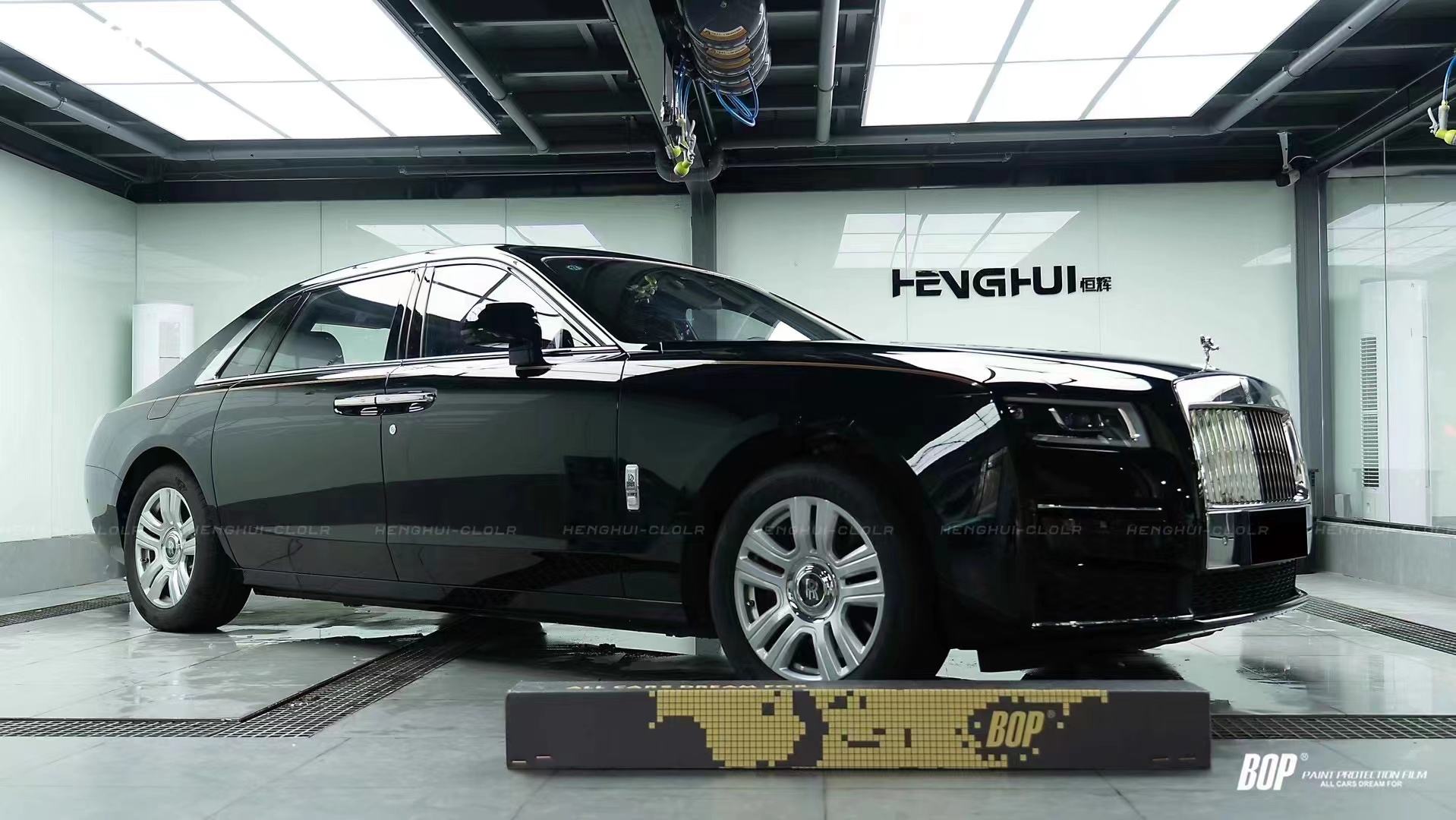 劳斯莱斯古思特2012款6.6t自动,10款劳斯莱斯古思特老改新