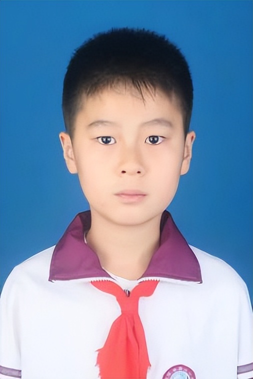 学身边榜样争做新时代好少年内容,向榜样看齐争做新时代好少年朗诵