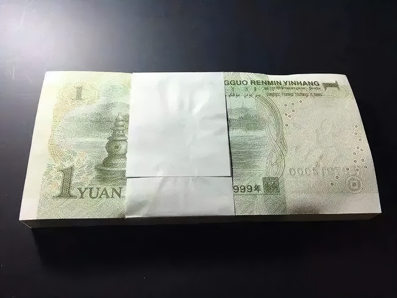 1元纸币逐步退出流通市场的原因,1毛钱的纸币退出流通市场了吗