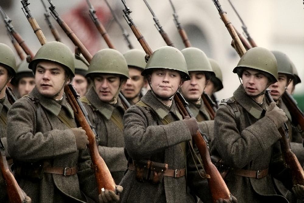 首富牟其中如今怎么样,中国首富牟其中视频