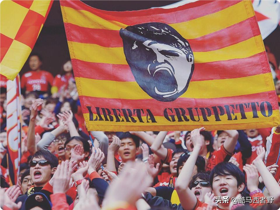 中国足球球员跟外国球员差在哪,中国足球差还是篮球差