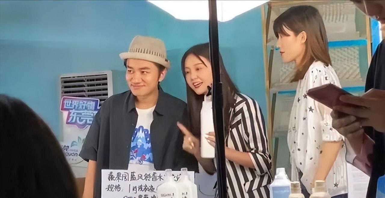 抖音90后网红富婆、日常养豹、出行包专机、到底是一种什么体验？