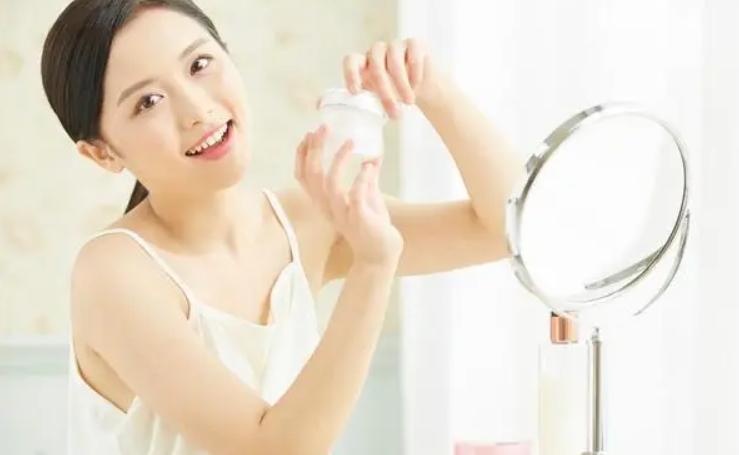 精华值得推荐,精华液排行榜前十名精华