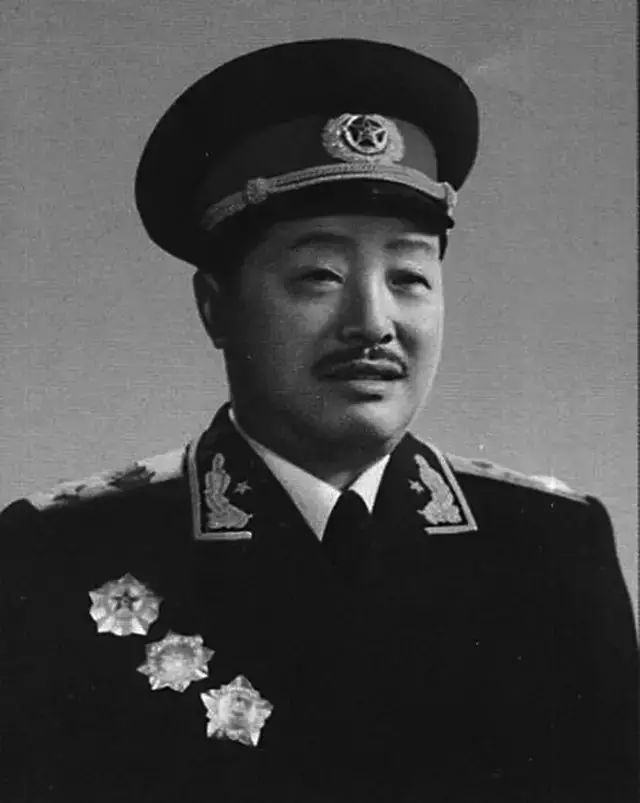 抗日名将书法对联,抗日名将的书法谁更胜一筹