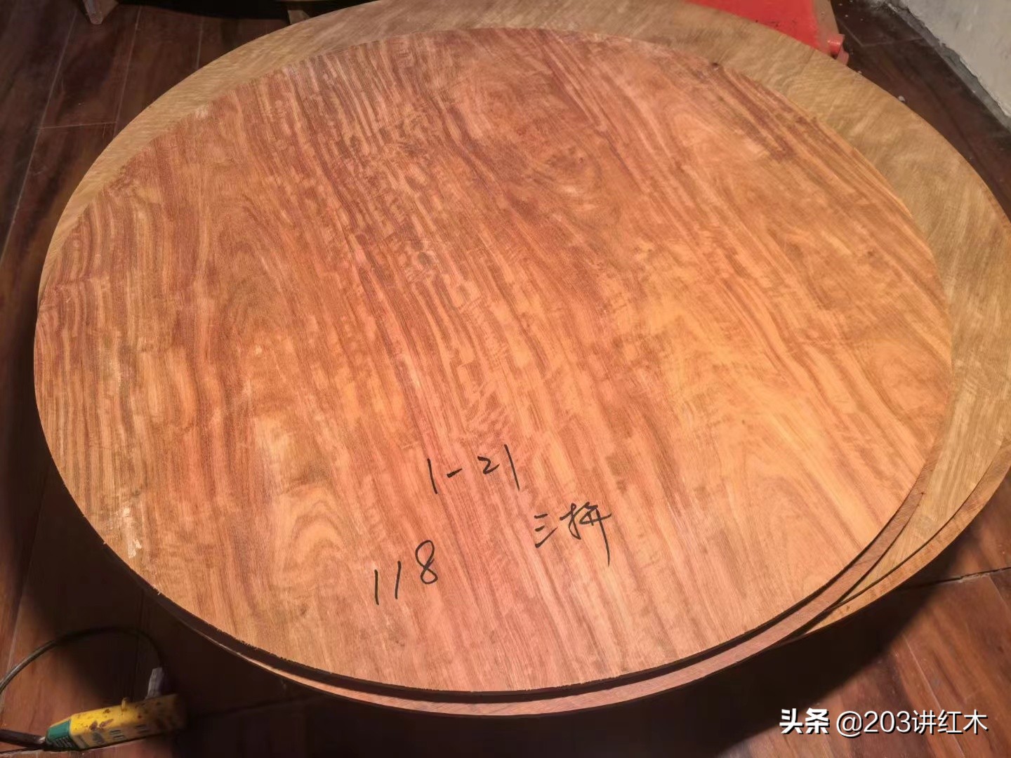 缅甸花梨木对身体有什么好处,缅甸花梨有香味对身体有好处吗