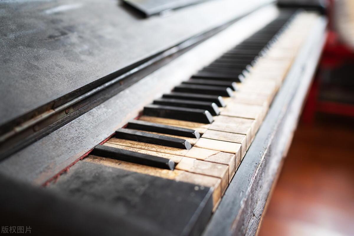 雅马哈dgx660电钢琴演示钢琴效果,4000以内最接近真钢琴的电钢琴