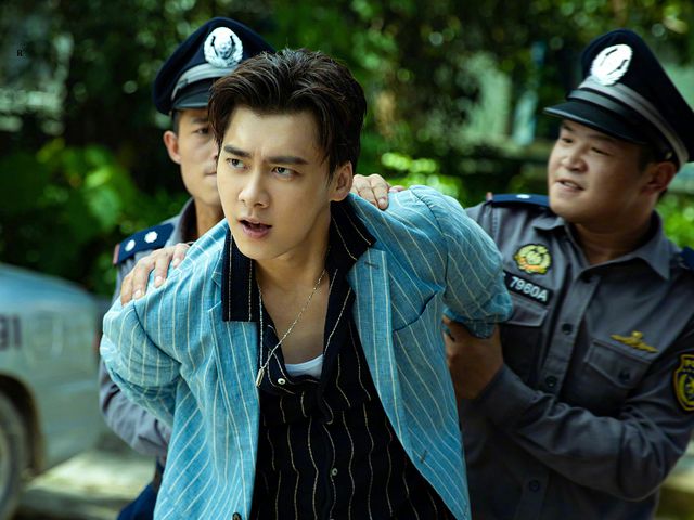 李易峰的真实现状,李易峰现在近况问题分析