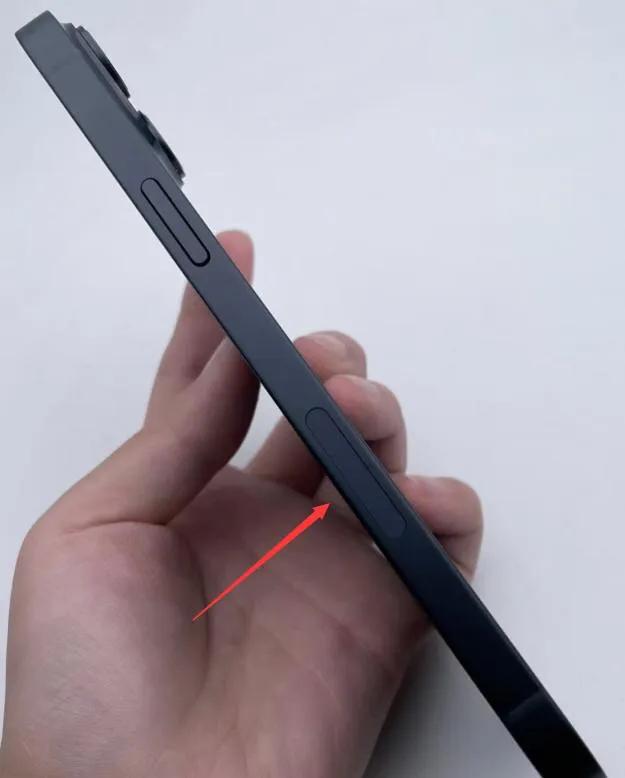 iphone14plus真的不值得买吗,iphone14plus现在还值得入手吗