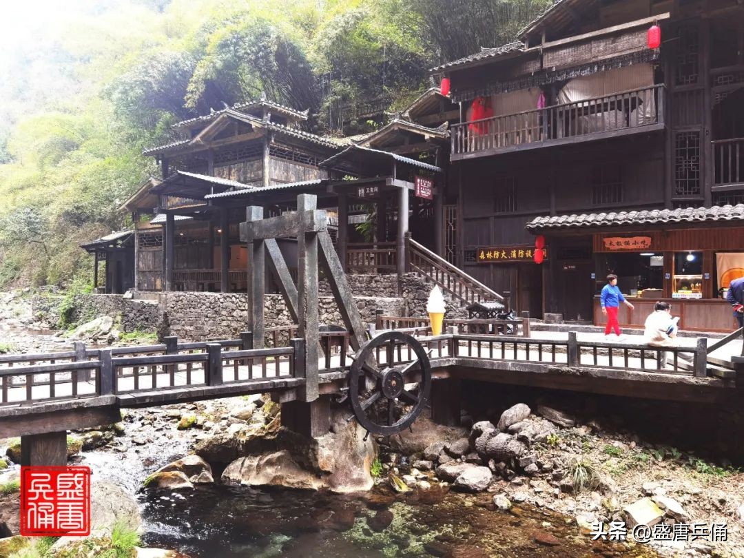 以三峡旅游闻名的湖北宜昌,长江三峡西陵峡美妙风光