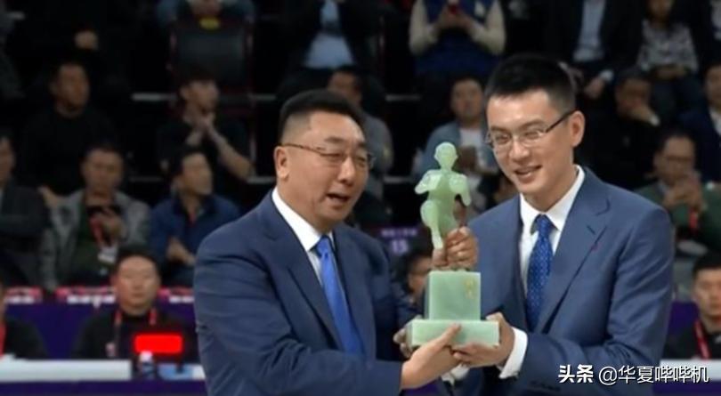杨鸣输球了吗,杨鸣为啥这么受人尊敬