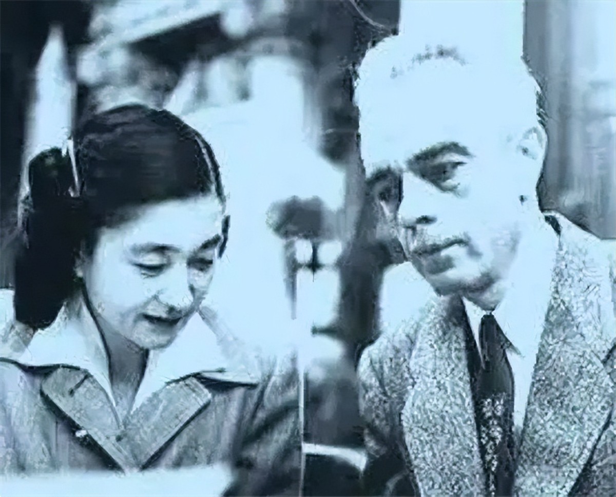 太平洋妖妇：那个让无数美国大兵神魂颠倒的女人