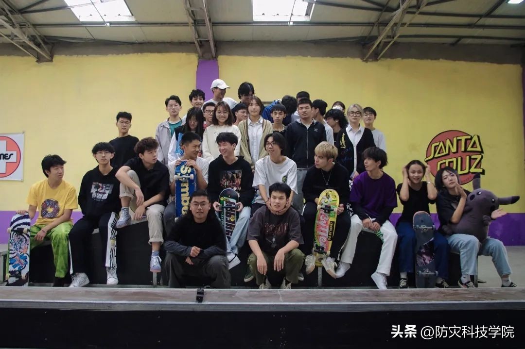 鍙傝闃茬伨鍑忕伨鏁欒偛棣嗙殑鎰熷彈,灏忓鐢熷弬瑙傞槻鐏惧噺鐏炬暀鑲查