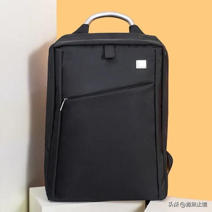 电脑包16寸高级感双肩包推荐,厚实好看电脑包品牌有哪些