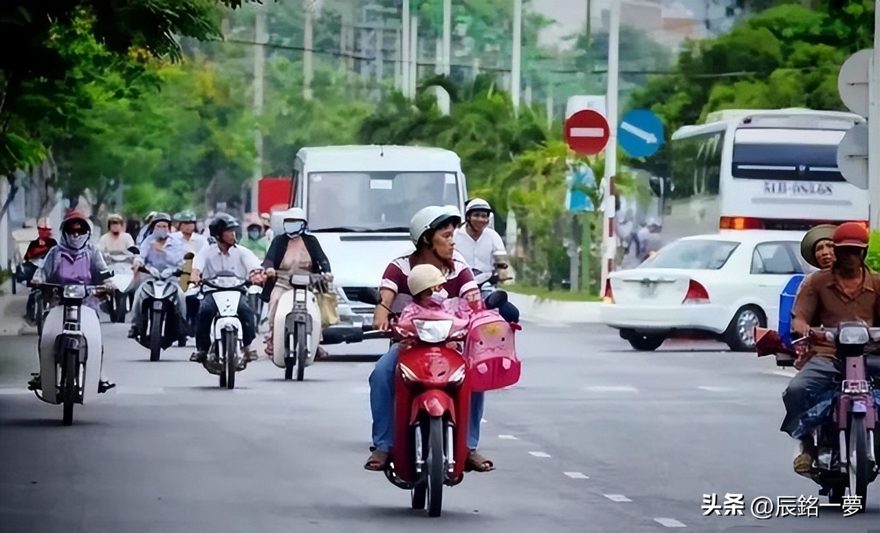 接送小孩哪种电动车交警不查,电动车接送孩子上学符合规定吗