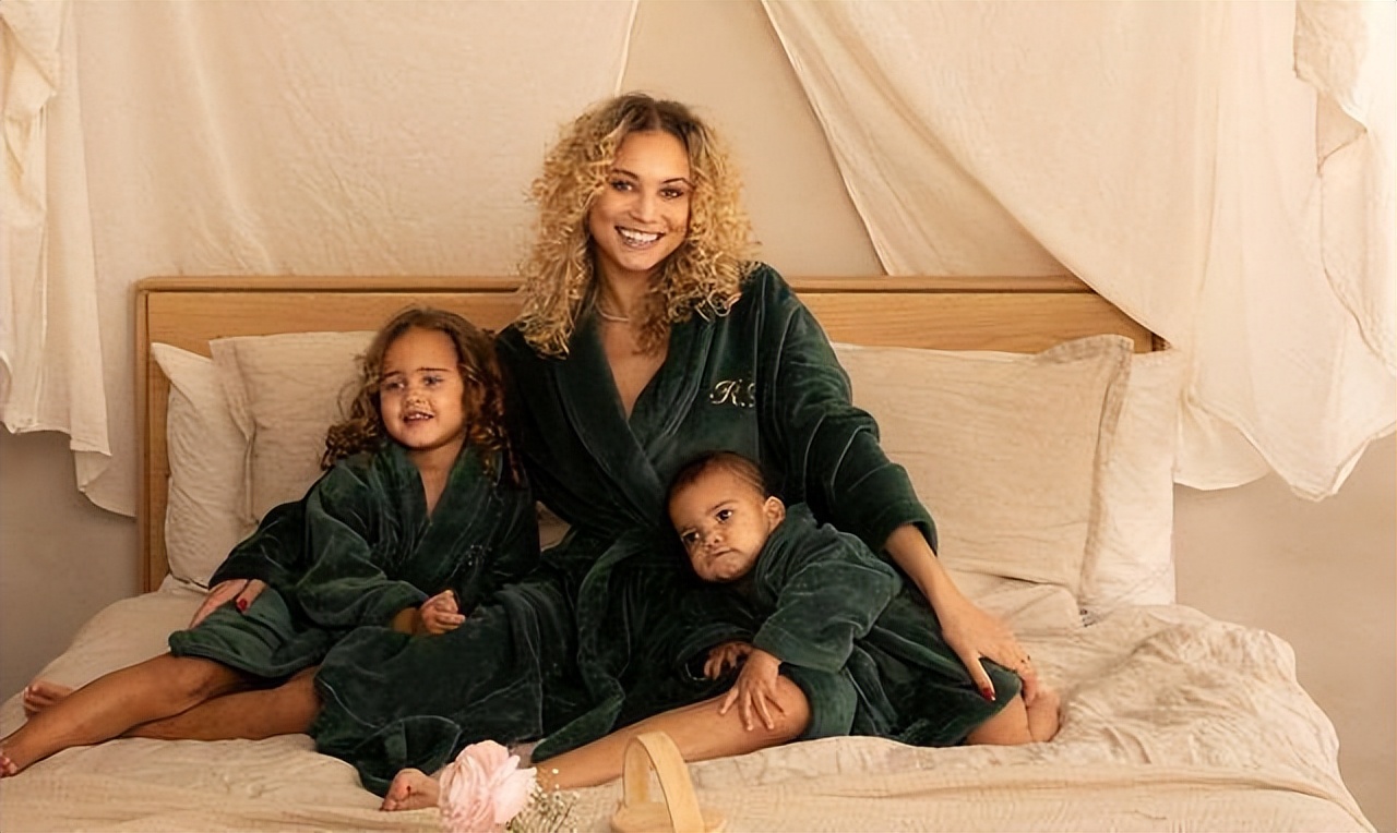 姆巴佩和变性女友分手了吗,姆巴佩和变性女友