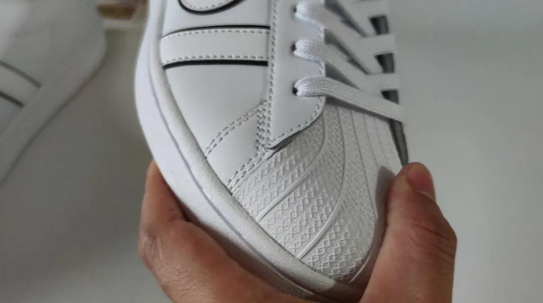 老罗直播间买的鞋子,老罗直播间卖的鞋