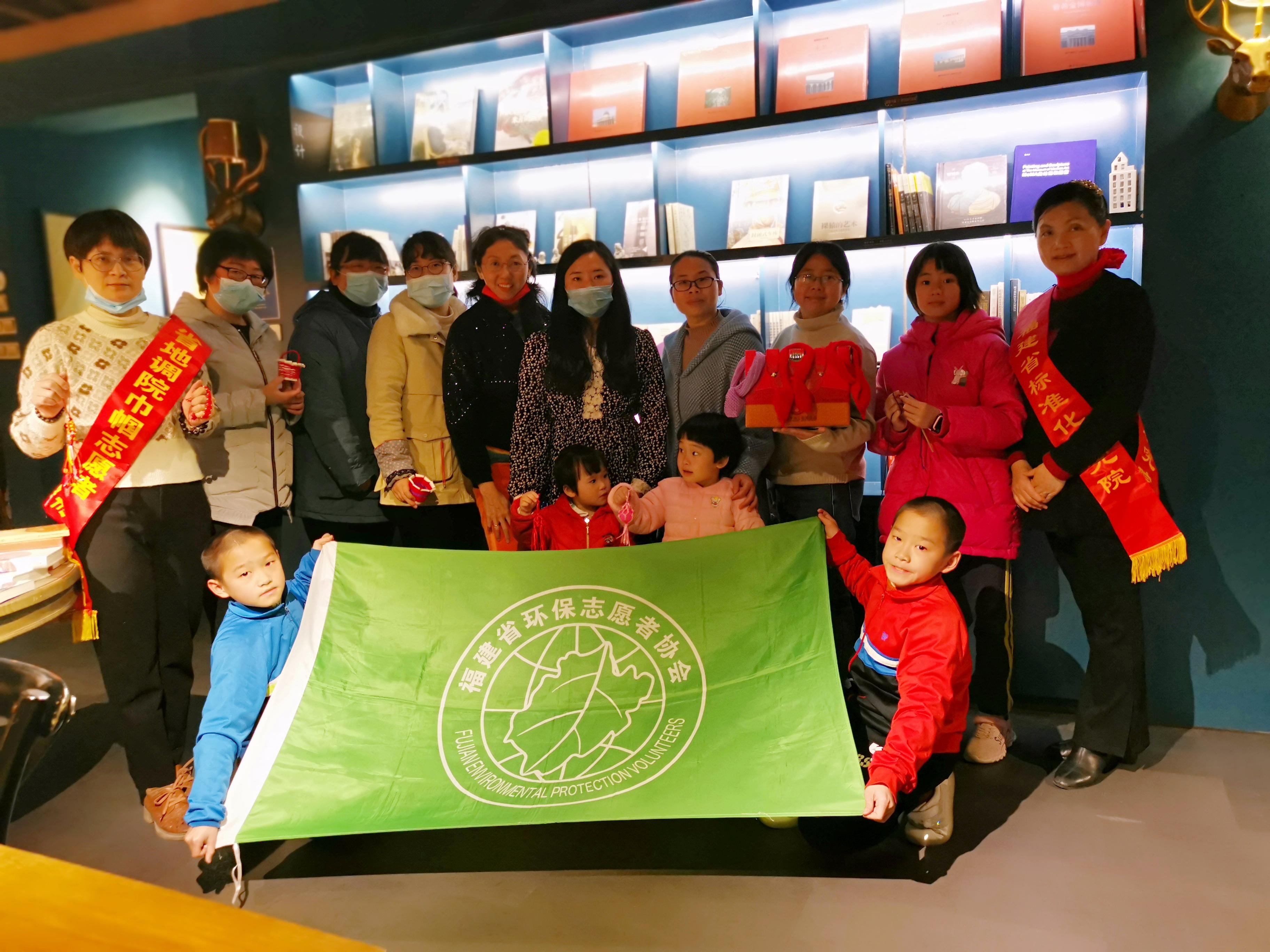 麻绳一次性纸杯花篮手工制作,纸杯编花篮手工做法幼儿园