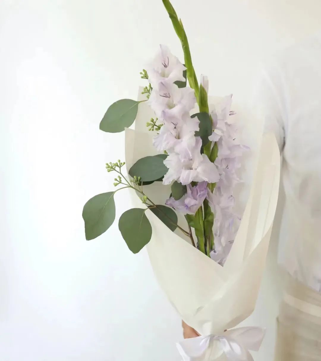 那些没说出口的话就留在心里,那些没说出口的话就藏在心里吧