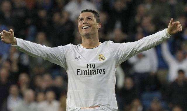 为什么c罗的影响力比梅西还要大,c罗梅西世界杯天下足球绝代双骄