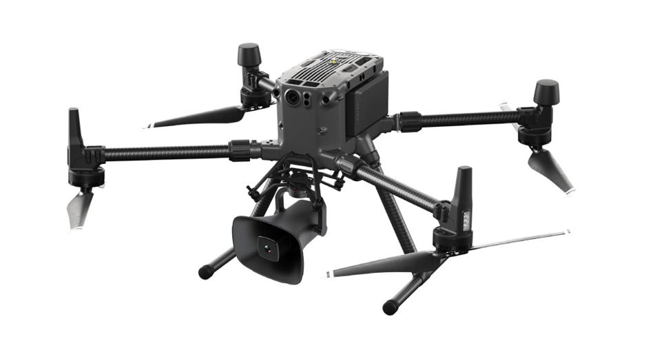 一种用于无人机的高空机载喊话器,无人机喊话器能有效距离多远