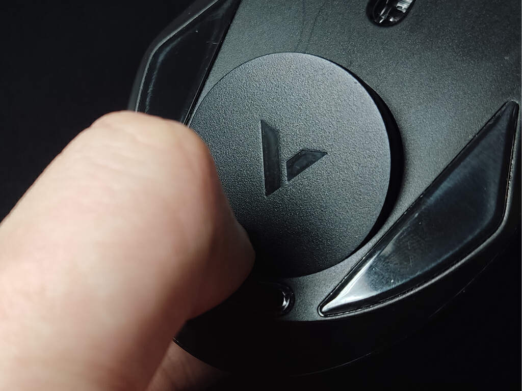 小巧灵敏黑科技雷柏vt9pro鼠标,雷柏rapoovt9pro无线游戏鼠标