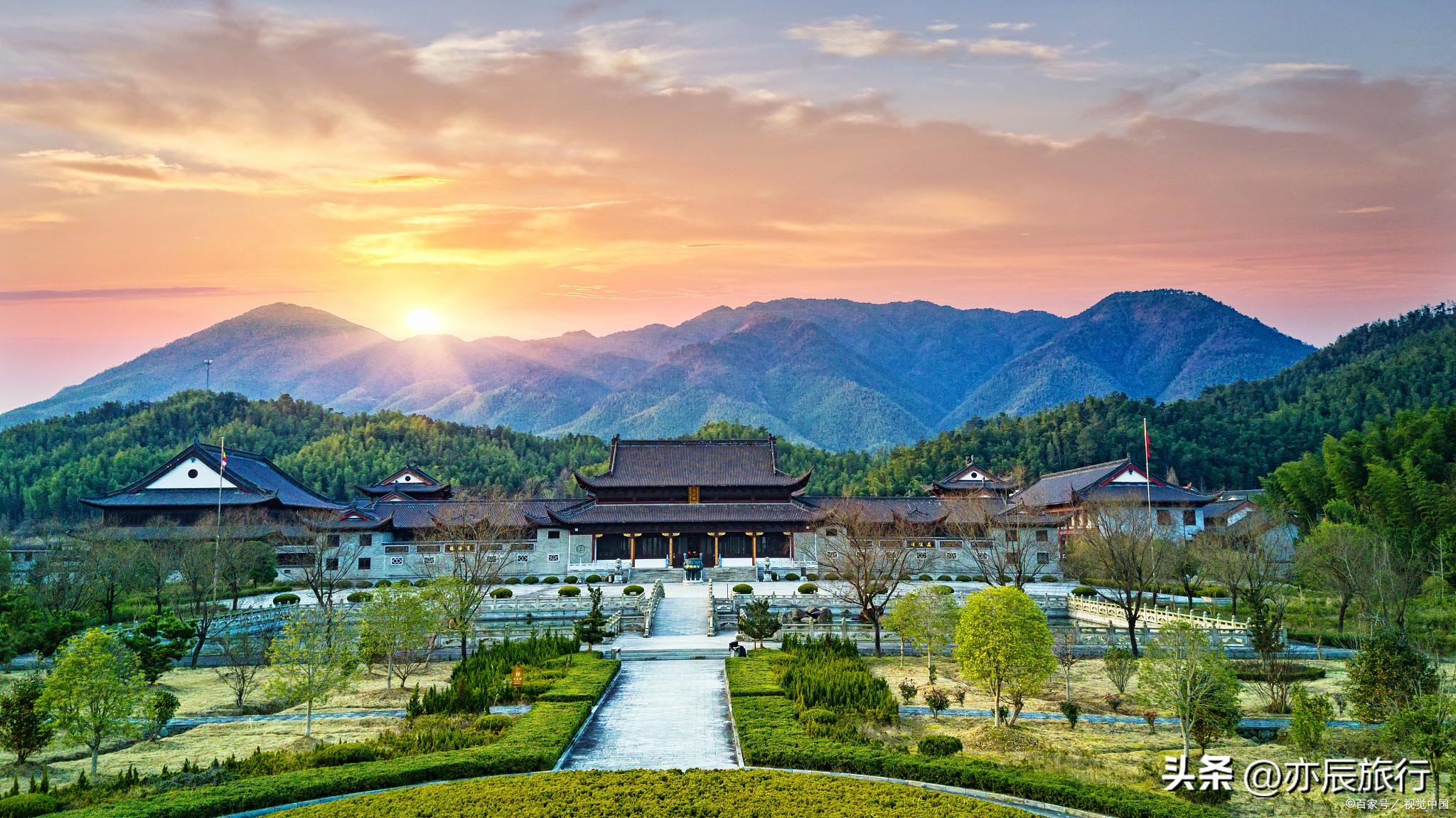 杭州周边国庆三天旅游最佳地方,杭州周边8月份旅游最佳地方推荐