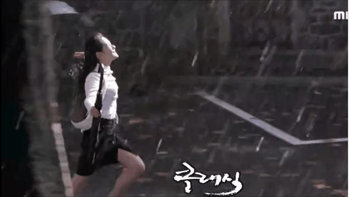 20多年了，这个姿势还是撩妹必杀技