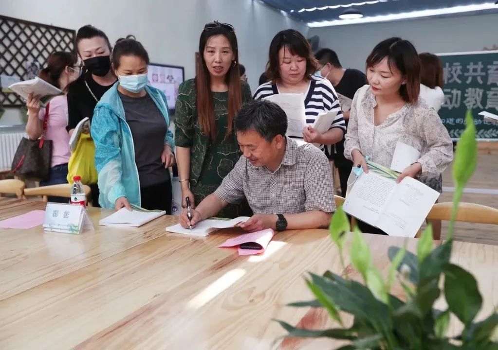 海淀教科院未来实验学校,未来的学校的学校长什么样