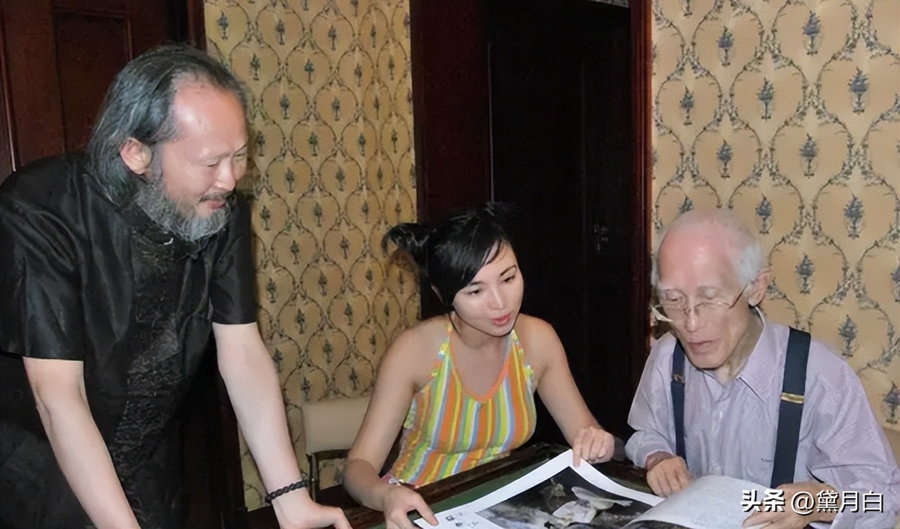 李壮平把女儿当人体模特，5年创百部画作，美国收藏家出1亿都不卖