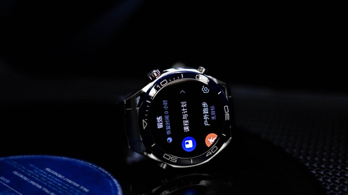 华为智能手表watch4pro和非凡大师,华为智能手表新款watch3