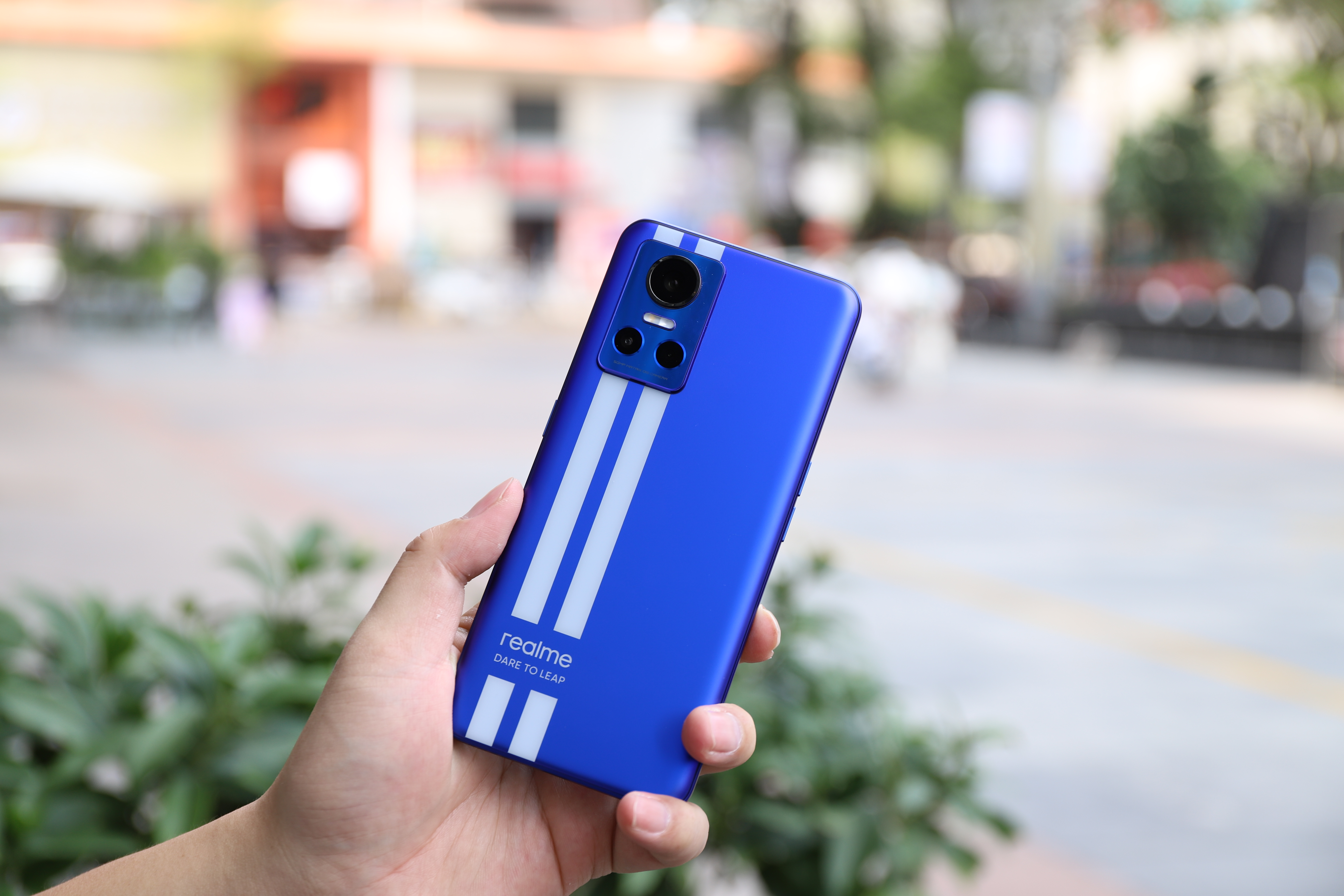 “应有尽有”打动我心，这5款“万金油”手机，用个三年不想换