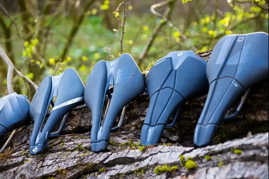 怎么选择自行车坐垫,自行车坐垫哪种比较好一点