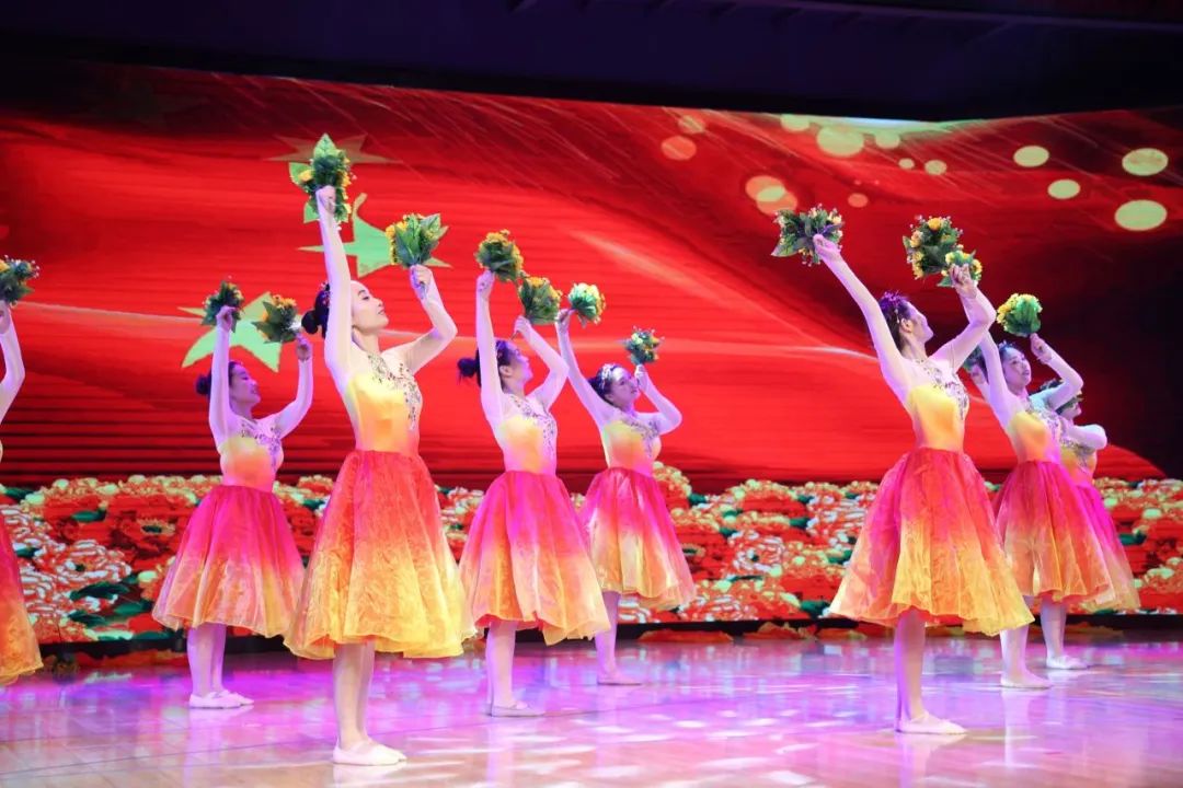 祖国有我儿童节目,祖国有我儿童合唱服装