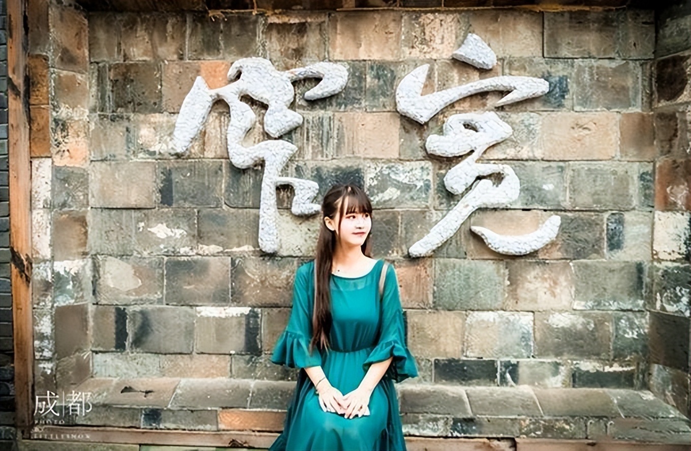 成都到九寨沟旅游跟团报价表图片,九寨沟3日游九寨沟报团价目表