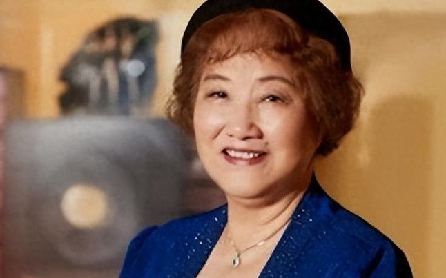 她在美国生活多少年,她在美国