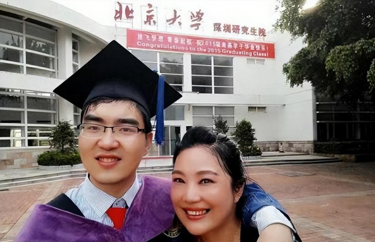 武汉上北大的脑瘫男孩结局,22岁脑瘫男孩考上大学