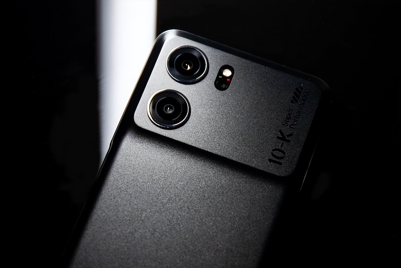 800元性价比最高的手机游戏手机,2500左右性价比高的手机二手手机