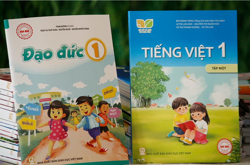 教科书插图画风官方回应,课本插画事件后续