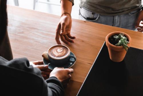 京东客服外包原因,京东网店外包客服收费标准是什么