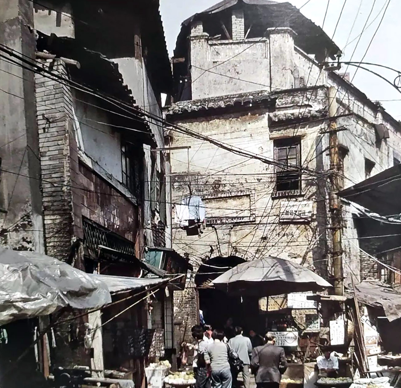 旧城拾遗任务寻宝怎么使用,旧城拾遗在残响回廊中寻找