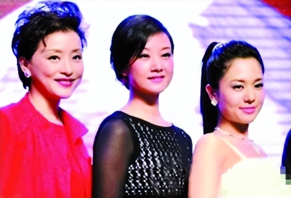 她才是宅男们的“真·启蒙老师”