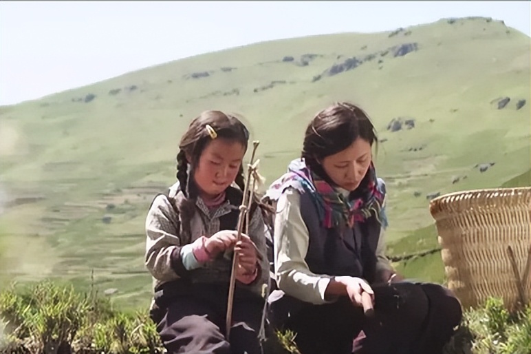 一条红裤带,一条红裤带引出的故事